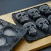 Eiswürfelform Totenkopf 2er Set Silikon In Schwarz - 13,9 X 13,9 X 1,7 Cm -Heimische Küche geda labels eiswurfelform totenkopf 2er set silikon in schwarz 13 9 x 13 9 x 1 7 cm